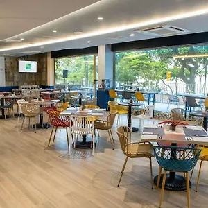 Hotel Ibis Styles El Malecon